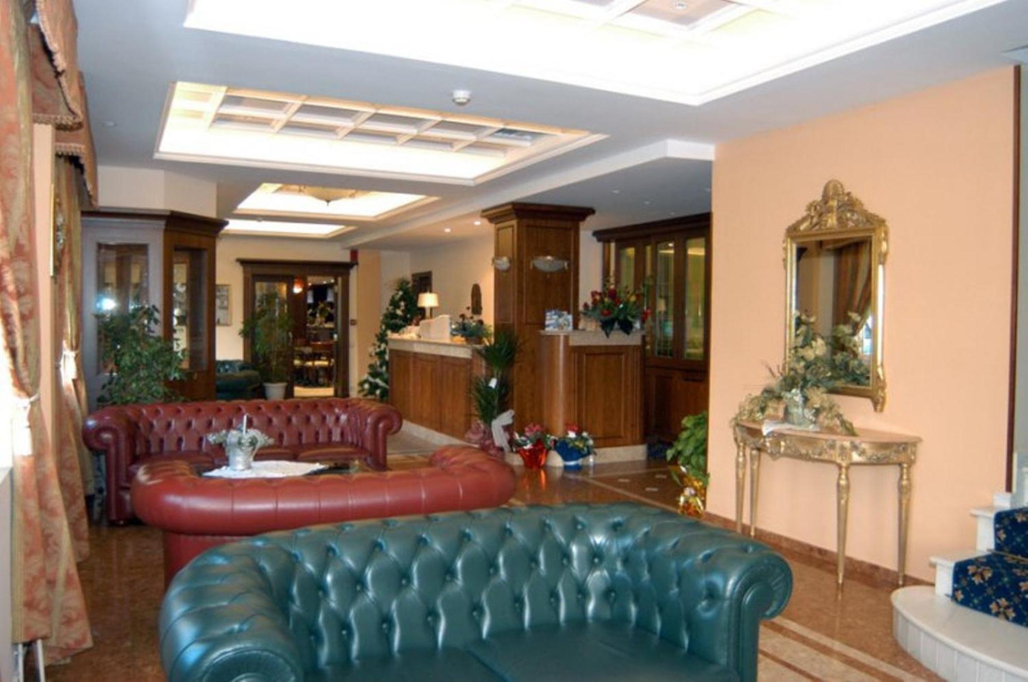 Hotel Kastoria In Kastoria City Buitenkant foto