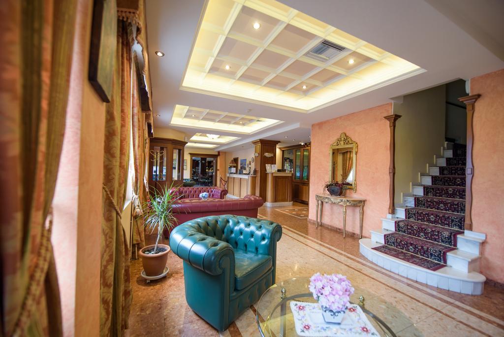 Hotel Kastoria In Kastoria City Buitenkant foto
