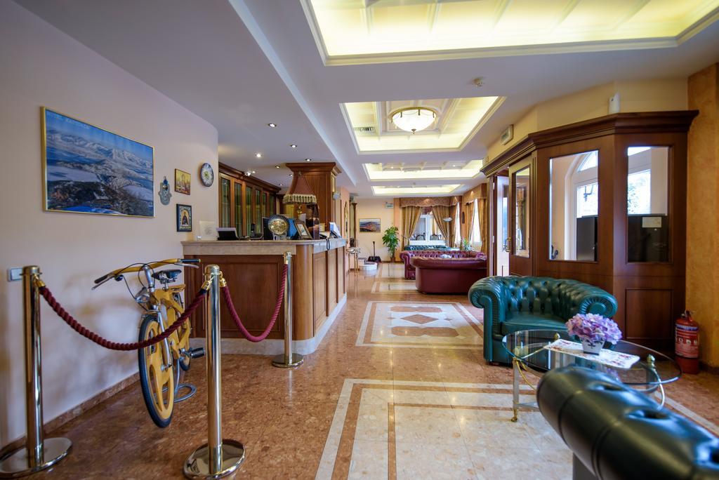 Hotel Kastoria In Kastoria City Buitenkant foto
