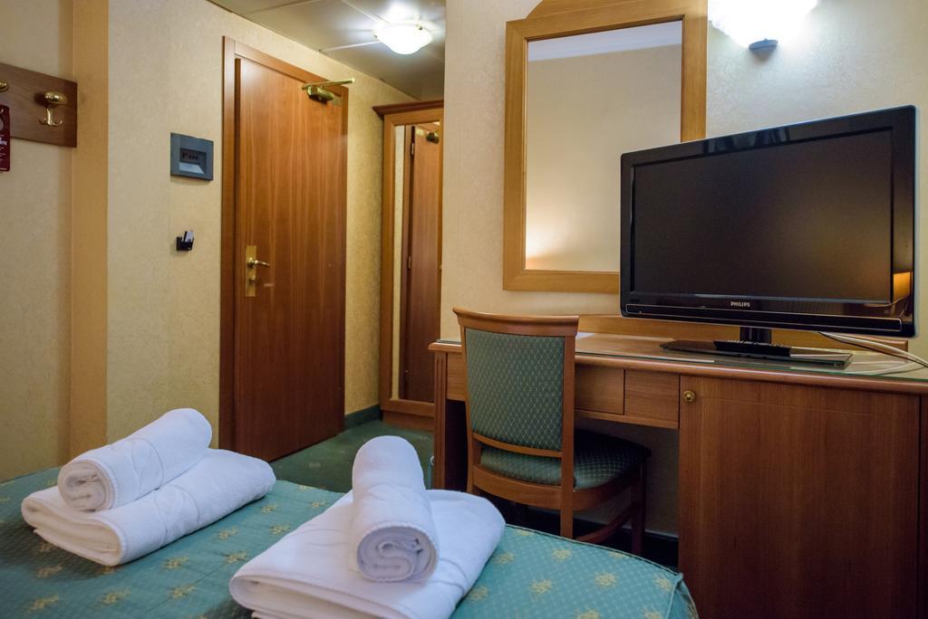 Hotel Kastoria In Kastoria City Buitenkant foto